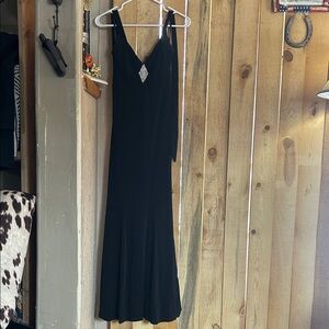 Jessica McClintock Black One Shoulder Dress